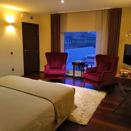 Casa Do Passal مزرعة للإقامة Paço de Sousa